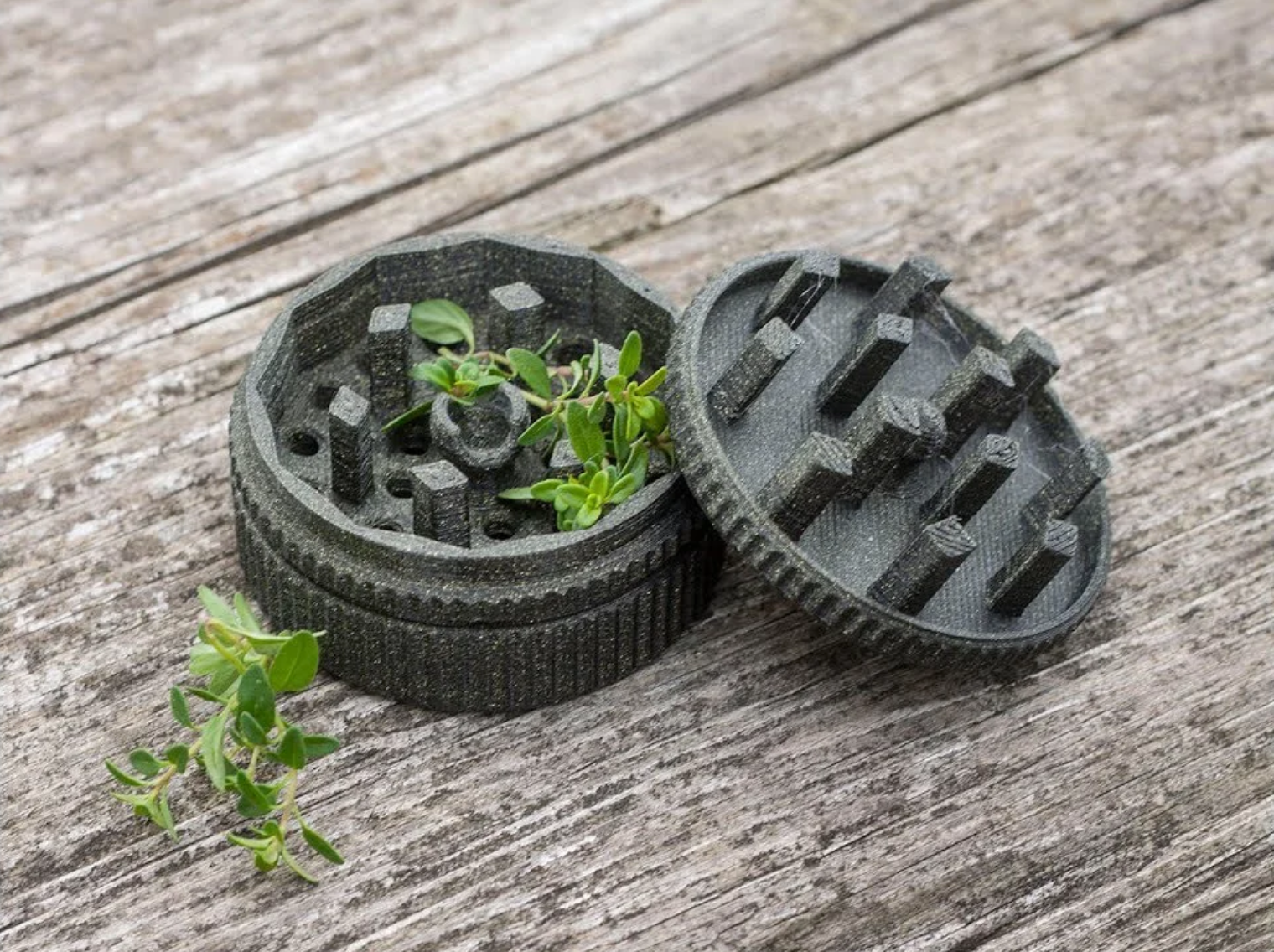 Herbal Grinders 101: Everything You Need to Know