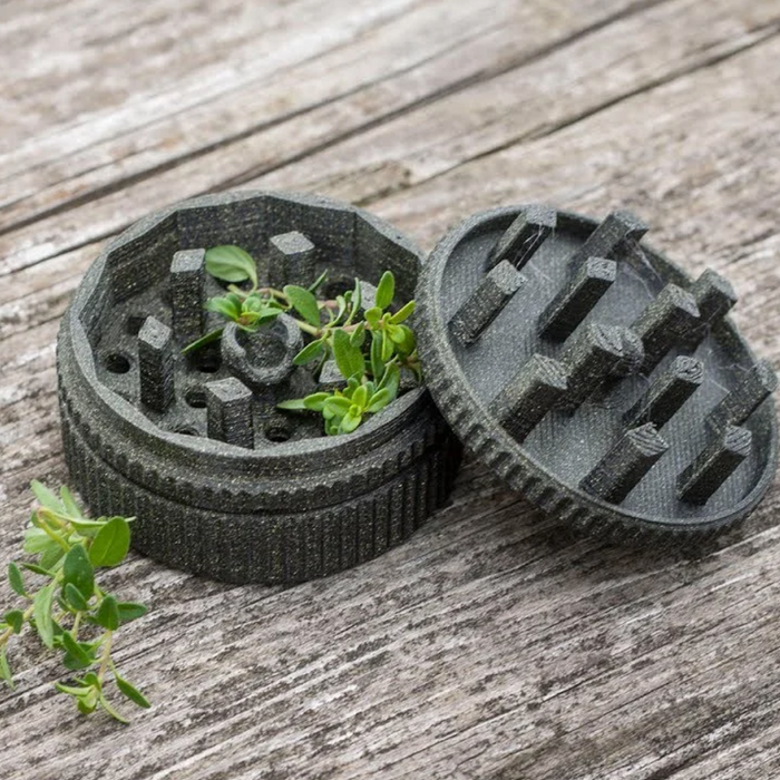 Herbal Grinders 101: Everything You Need to Know
