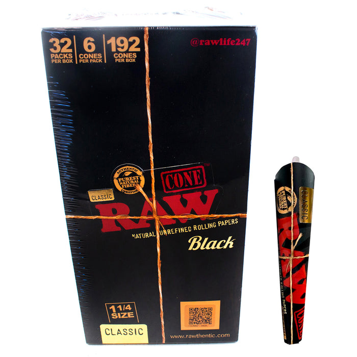 RAW Black Cone Classic 1 1/4 32ct./Display (6 per pack) 192 Cones